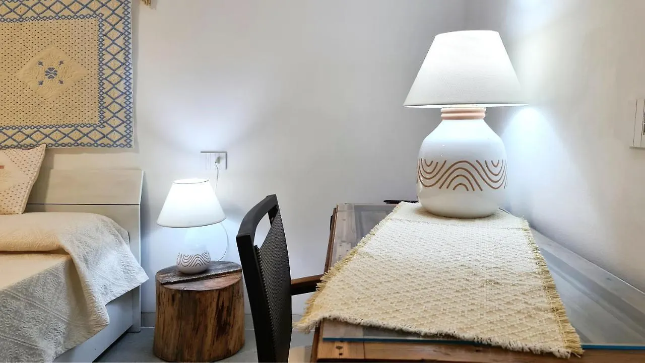Sole Matto Rooms Olbia 0*,